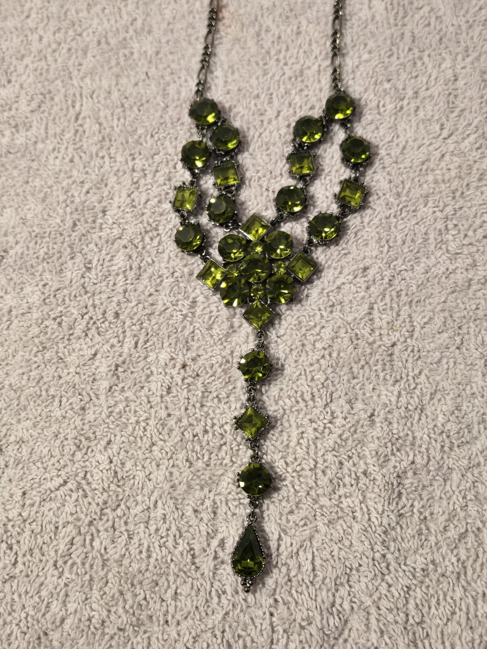 Costume Jewelry Necklace
